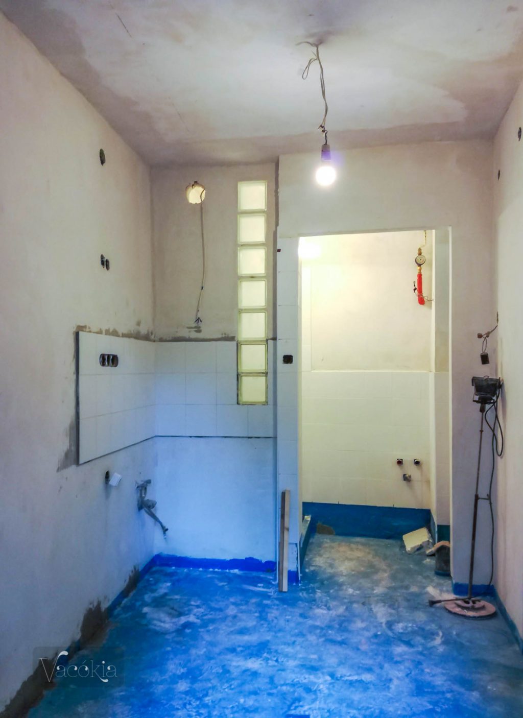 A konyha csempézését külön bejegyzésben részletezem