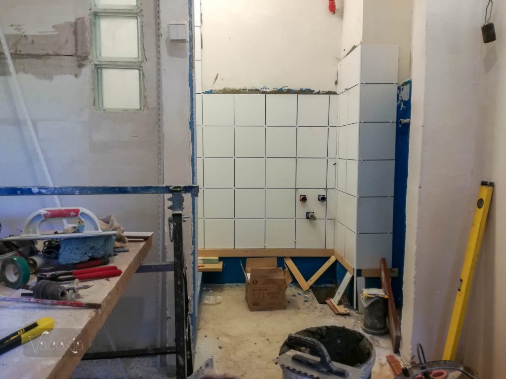 Egyre inkább fogy a kék
