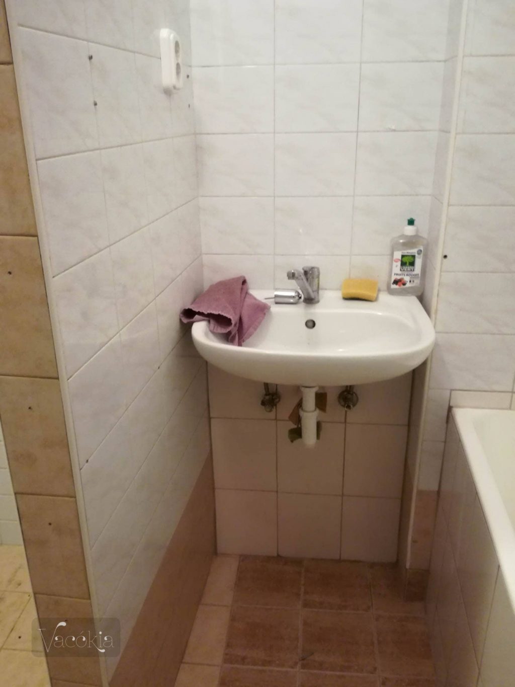 A 8 négyzetméteren összesen 7 féle csempét számoltunk (ezen a képen csak 5 látszik)