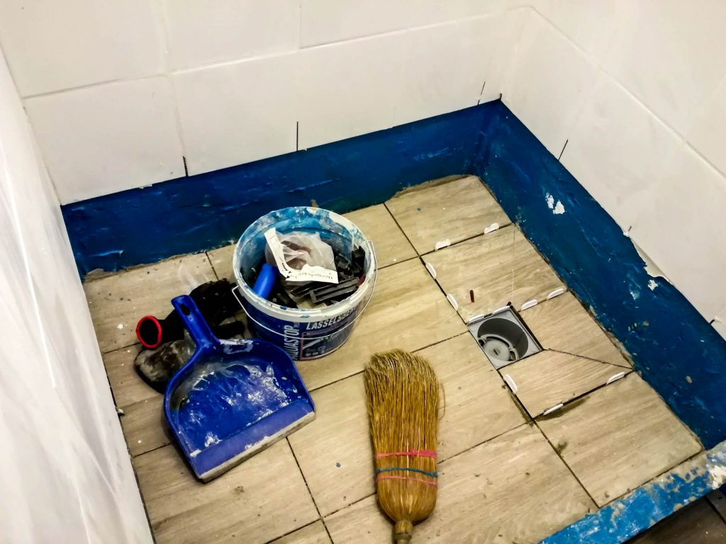 Itt már 2 helyett 4 darabkából áll ez a rész